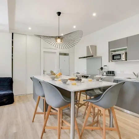Daire Roche Ronde By Interhome *