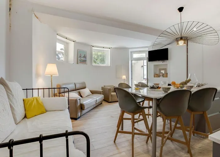 Апартаменты Roche Ronde By Interhome